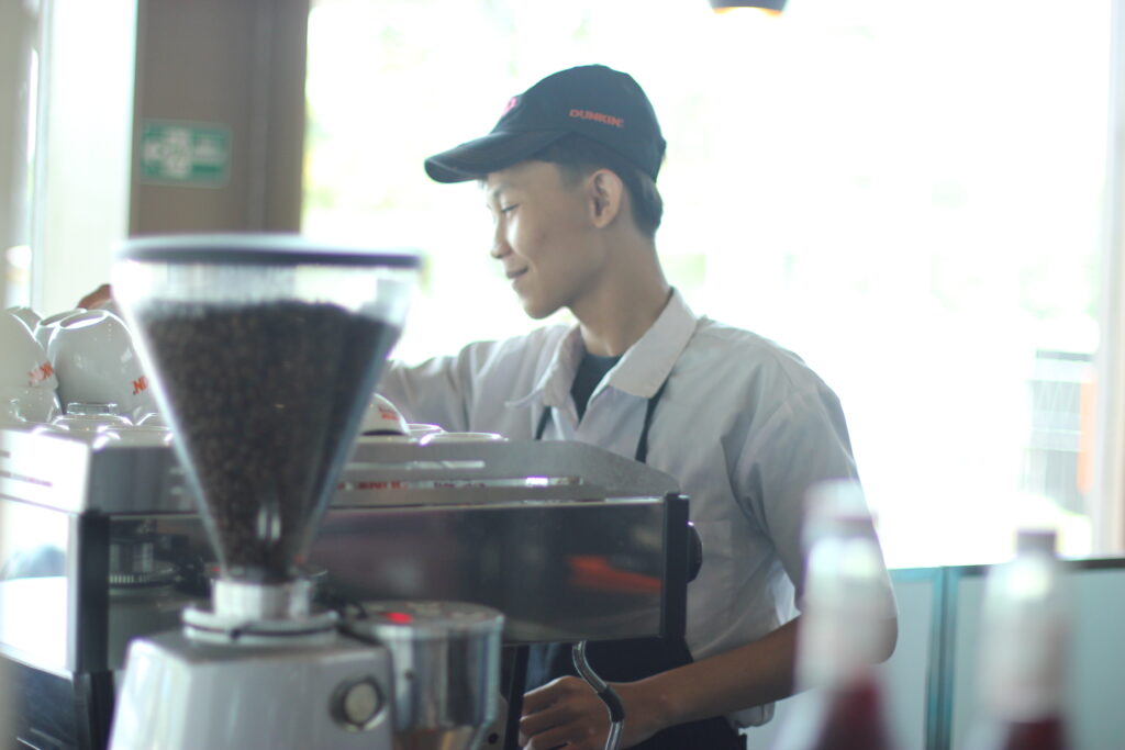 COUNTER CREW
